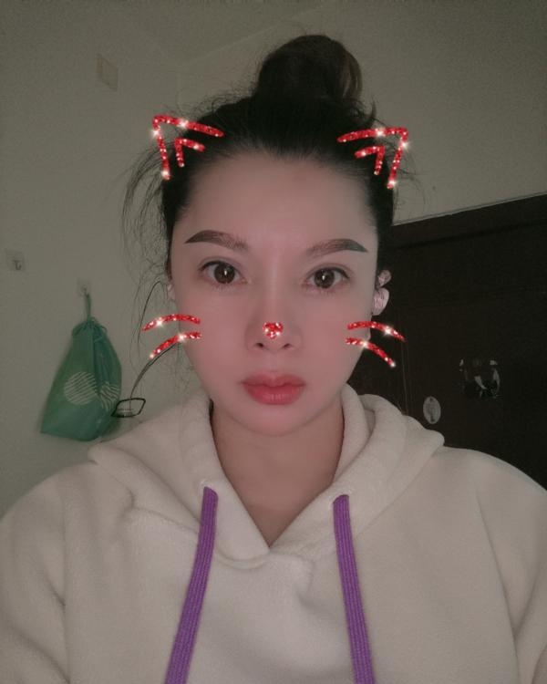 亮马桥附近肥臀小少妇